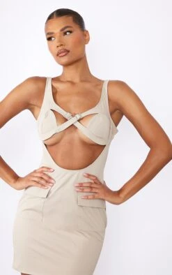 Stone Woven Buckle Trim Cargo Style Bodycon Dress 9 Stone Woven Buckle Trim Cargo Style Bodycon Dress -Cheap Dress Store 0b6741957be4ab110c1a180efb650d280e951ffd cne2690 4