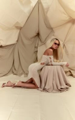 Cream Sheer Knit Cut Out Long Sleeve Maxi Dress -Cheap Dress Store 92f25d573d3d6e5c4584dd9d8f3a6e2901a1d5f0 cnc5952 3